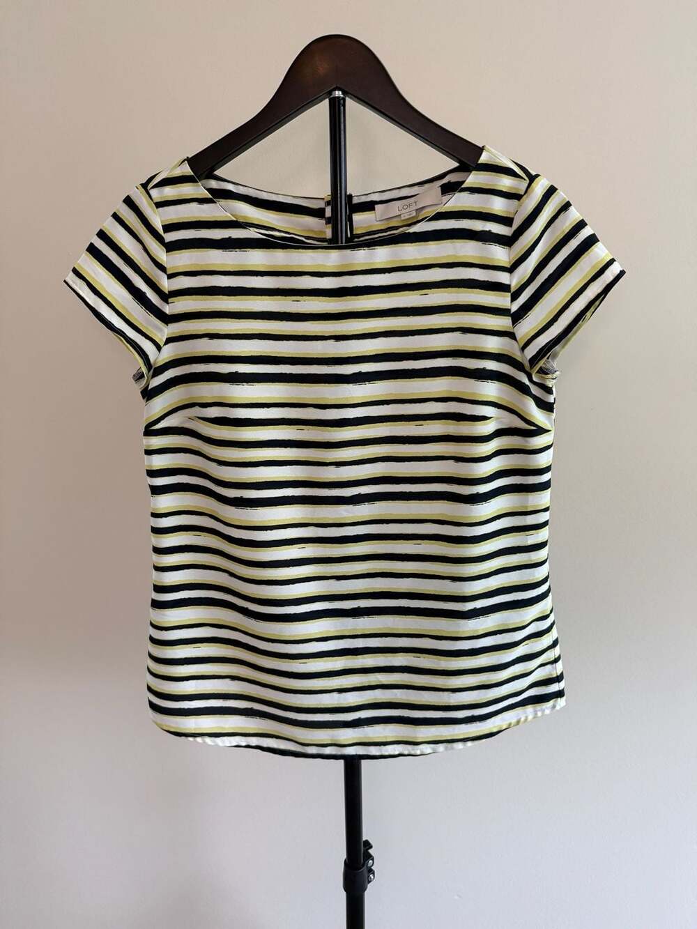 Ann‎ Taylor Loft Women's Striped Short Sleeve Blouse with Back Button Detail